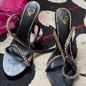 *Never Worn* Black heels
